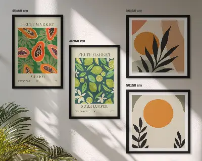 Pripravljena stenska galerija z boho vzorci papaje