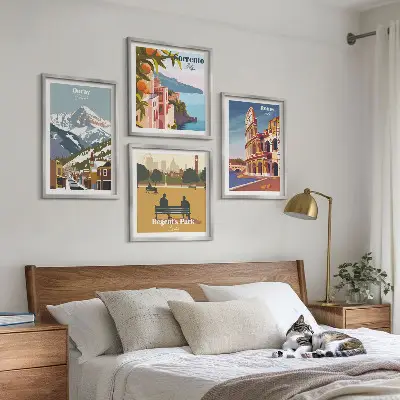 Komplet slik za nad zofo z retro ilustracijami znanih krajev