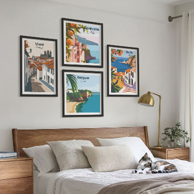 Pripravljena stenska galerija Retro ilustracije svetovnih mest
