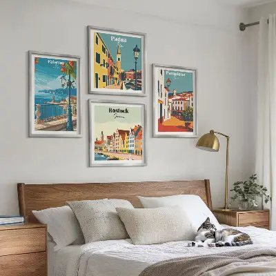 Komplet slik Retro mestne ilustracije za nad zofo