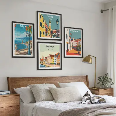 Komplet slik Retro mestne ilustracije za nad zofo