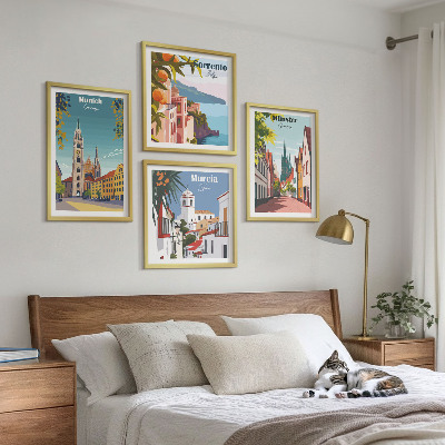 Set 4 slik v okvirju Evropska mesta v barvnih ilustracijah