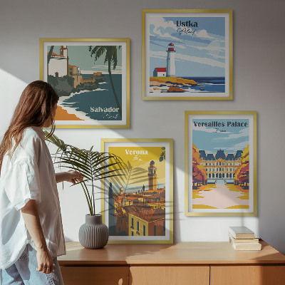Pripravljena stenska galerija Razgledi na znane kraje ob morju