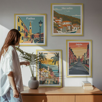 Pripravljena stenska galerija Pokrajine mest in narave