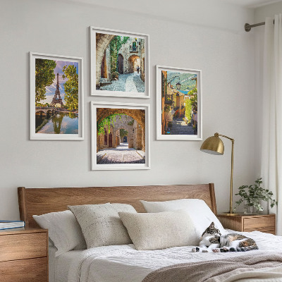 Pripravljena stenska galerija Arhitektura Eifflovih ulic