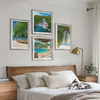Komplet štirih slik v okvirju motiv plaže, čolna, slapov in palm
