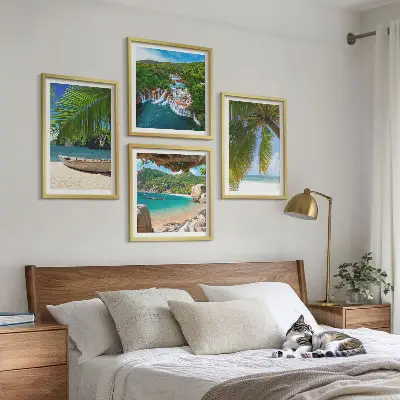 Komplet štirih slik v okvirju motiv plaže, čolna, slapov in palm