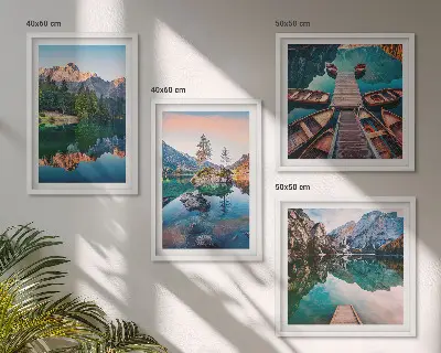 Set 4 slik v okvirju z motivom odsevnega gozda in gorskih jezer