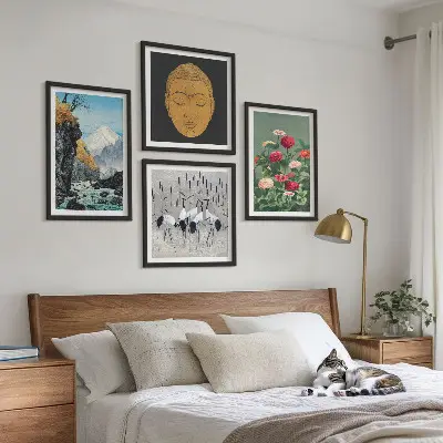 Pripravljena stenska galerija z motivi japonske narave v japonskem slogu