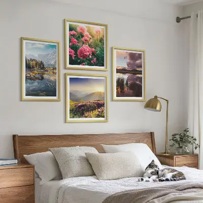Komplet štirih slik v okvirju motiv cvetličnega vrta, gore, travnika in vode