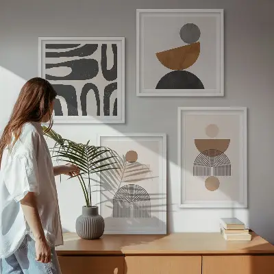 Pripravljena stenska galerija z abstraktnim boemskim dizajnom