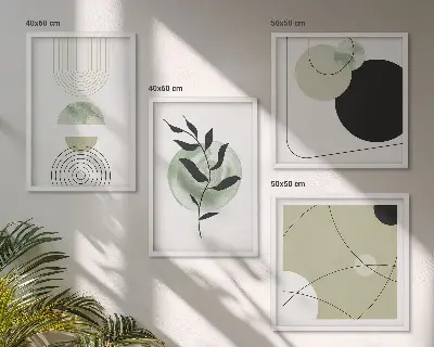 Pripravljena stenska galerija z abstraktnimi rastlinskimi motivi
