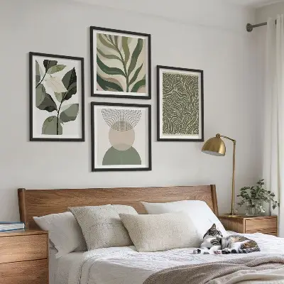 Pripravljena stenska galerija abstraktne geometrijske oblike listov