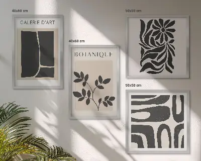 Pripravljena stenska galerija z abstraktnimi rastlinskimi vzorci