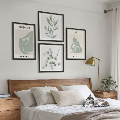 Pripravljena stenska galerija Rastlinski motivi, nežno zelena