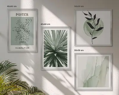 Pripravljena stenska galerija z rastlinskimi vzorci v zeleno-bež barvnih tonih