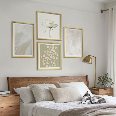 Pripravljena stenska galerija Rože, modne boho teksture