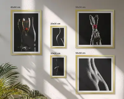 Poliptih v okvirju elegantni moderni poudarki v črni in rdeči barvi