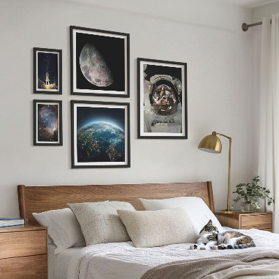 Poliptih v okvirju Astronavtova vesoljska odkritja