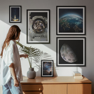 Poliptih v okvirju Astronavtova vesoljska odkritja
