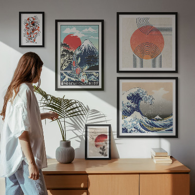 Poliptih v okvirju Valovi japonskih umetniških motivov