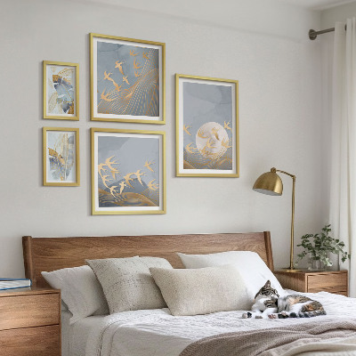 Set 5 slik v okvirju Elegantne ptice puščajo sivo