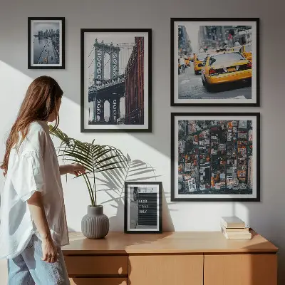 Komplet ujemajočih se slik z motivom očarljivi razgledi na New York