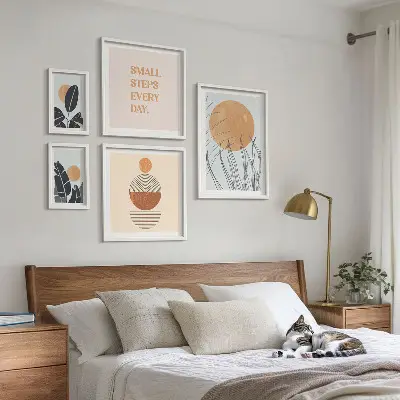 Poliptih v okvirju elegantni slogani z rastlinskimi motivi