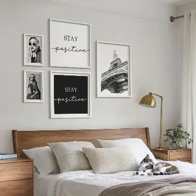 Elegantna grafika s pariško modo komplet ujemajočih se slik