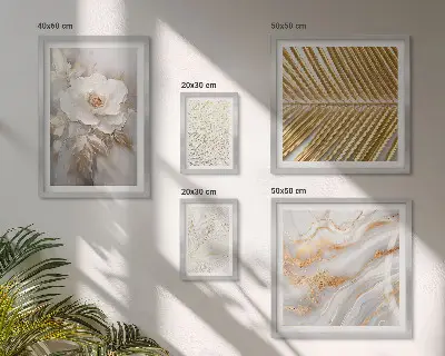 Komplet ujemajočih se slik z elegantnimi cvetličnimi motivi