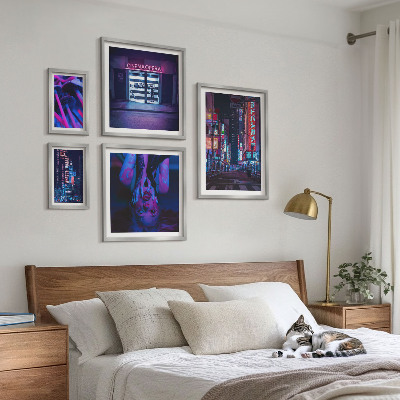 Set 5 slik v okvirju Neonske nočne mestne pokrajine
