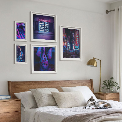 Set 5 slik v okvirju Neonske nočne mestne pokrajine