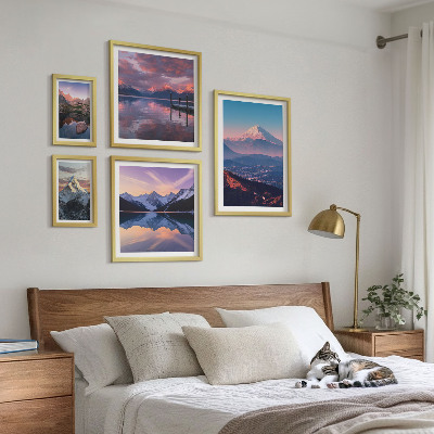 Komplet ujemajočih se slik Gorski razgledi, slikoviti vrhovi