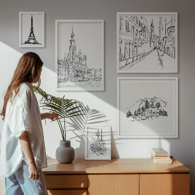 Poliptih v okvirju Elegantne arhitekturne ilustracije