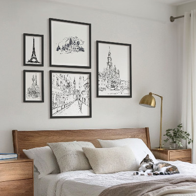 Poliptih v okvirju Elegantne arhitekturne ilustracije