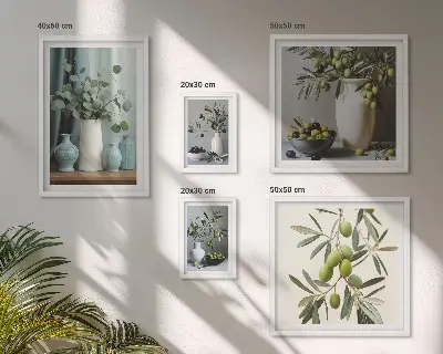 Poliptih v okvirju zelene olive v dekorativni vazi