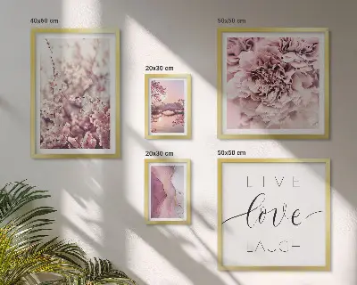 Komplet 5 slik v okvirju cvetlični motivi s pastelnimi slogani