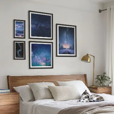 Kozmične nočne pokrajine komplet ujemajočih se slik