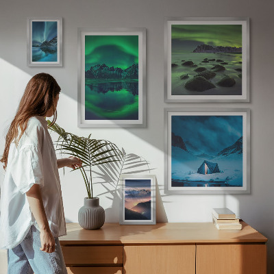 Poliptih v okvirju Zimske pokrajine gorovja Aurora
