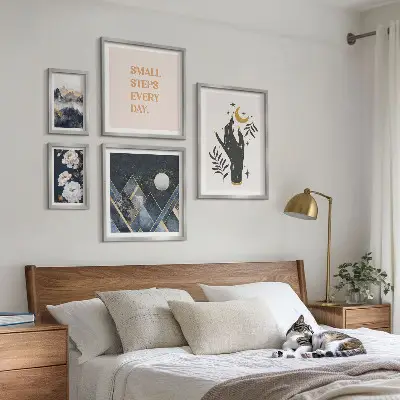 Komplet ujemajočih se slik v boho stilu z motivi narave in sporočili