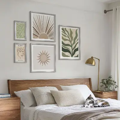 Elegantna abstraktna grafika rastlin poliptih v okvirju