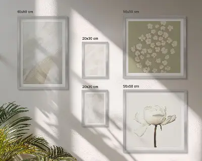 Poliptih v okvirju z motivom rož in modnimi boho teksturami