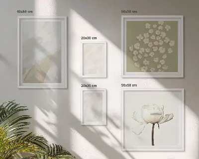Poliptih v okvirju z motivom rož in modnimi boho teksturami