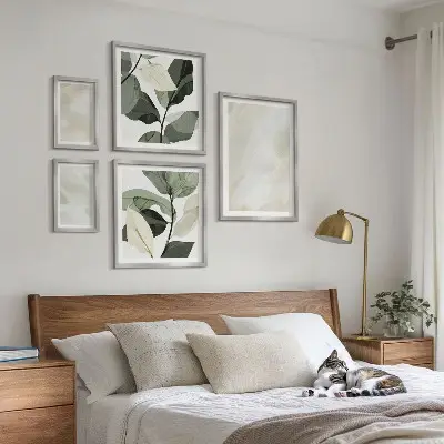 Komplet 5 slik v okvirju svetle abstraktne boho barve