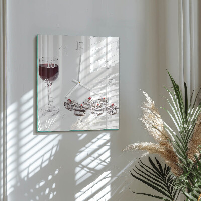 Kvadratna ura Kozarec vina