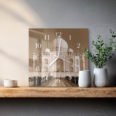 Kvadratna ura Taj Mahal v sepiji