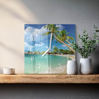 Kvadratna ura Palme na plaži