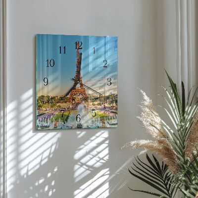 Steklena ura Pariz