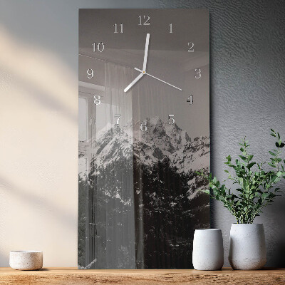 Navpična ura Gore