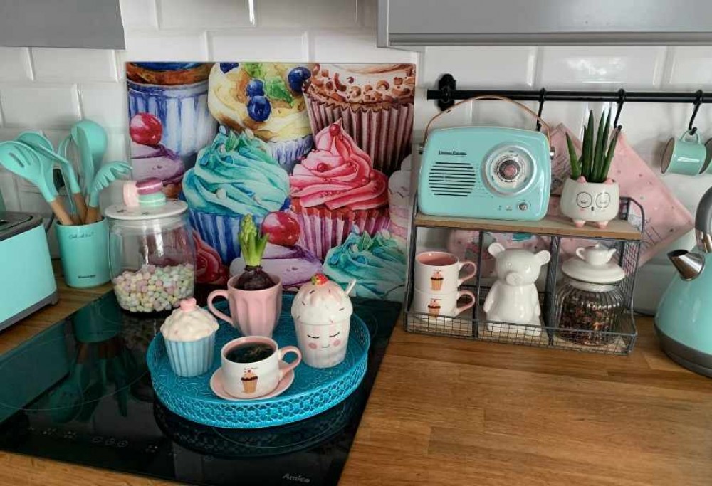 kaj nad kuhinjskim pultom